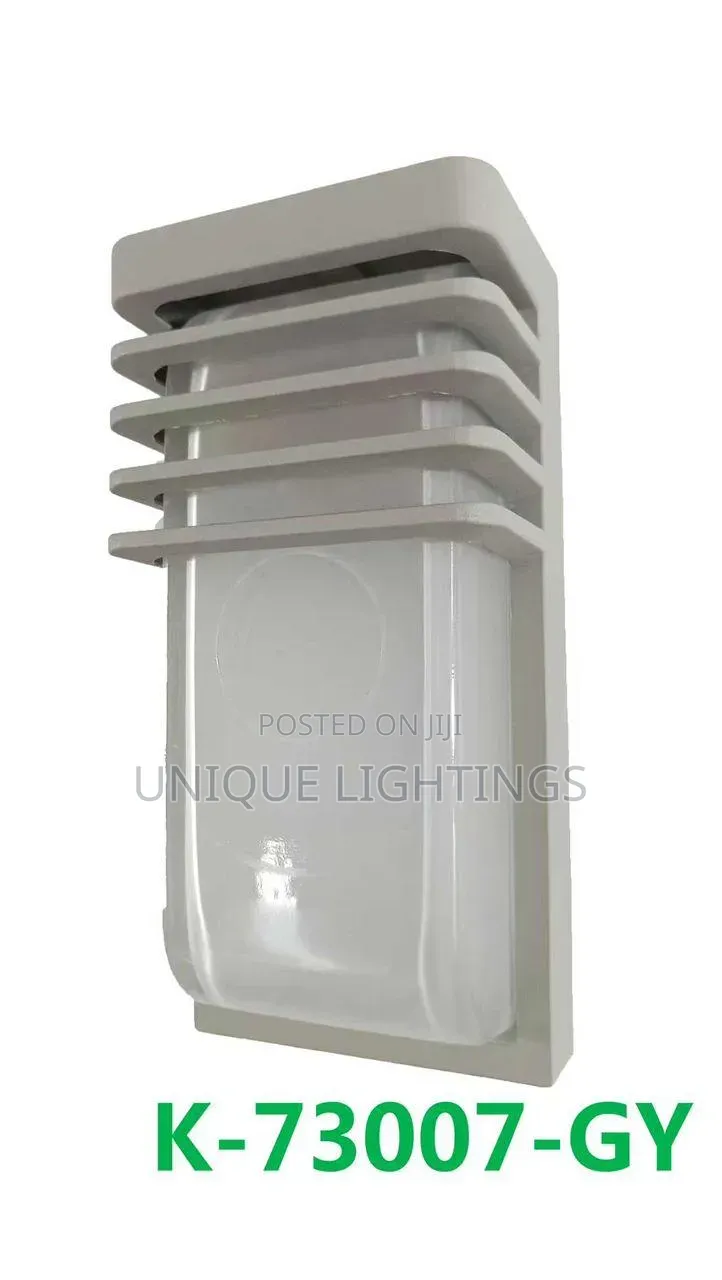 Outdoor Wall Light
