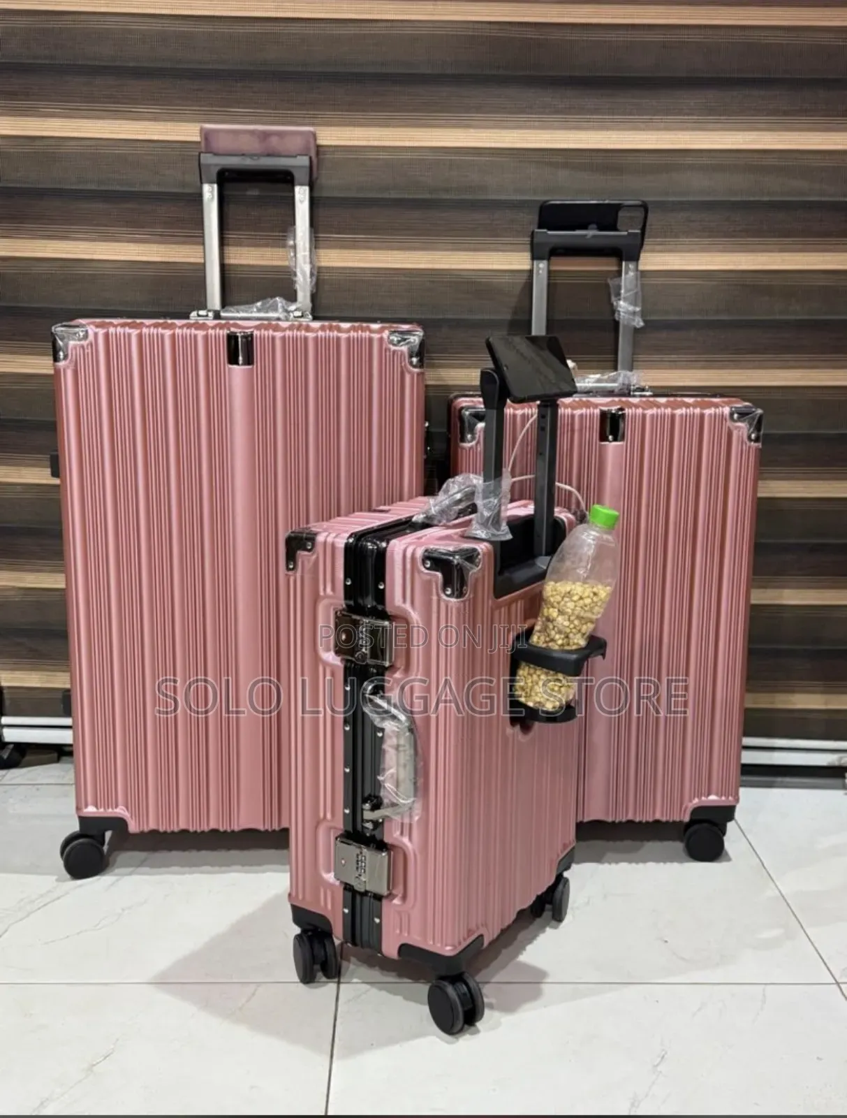 By Three Usb Aluminum Luggage