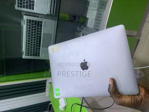 Laptop Apple MacBook Pro 2020 3GB Intel Core i7 SSD 512GB