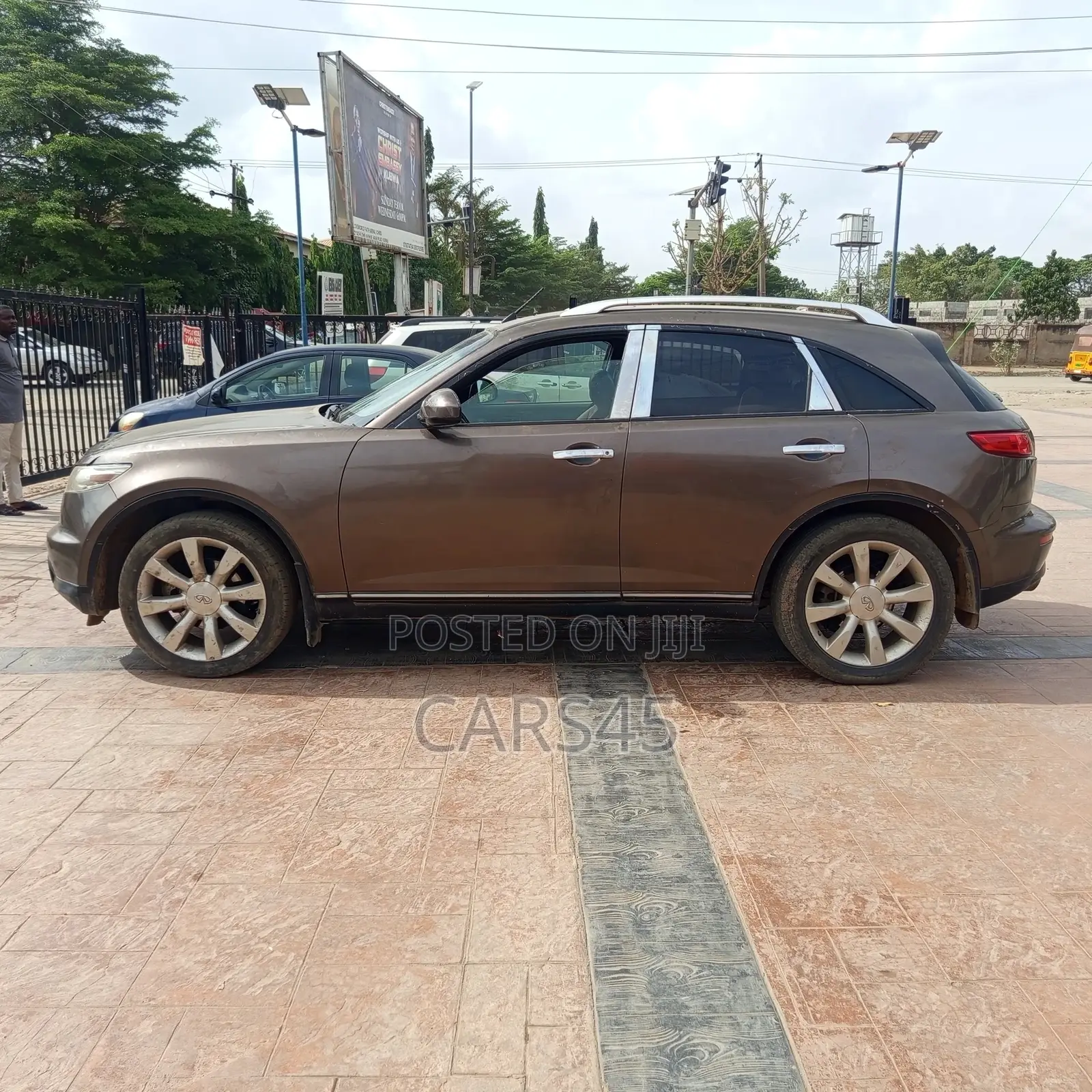 Infiniti FX35 2003 Brown