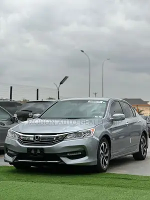 Honda Accord 2016 Gray