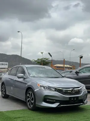 Honda Accord 2016 Gray