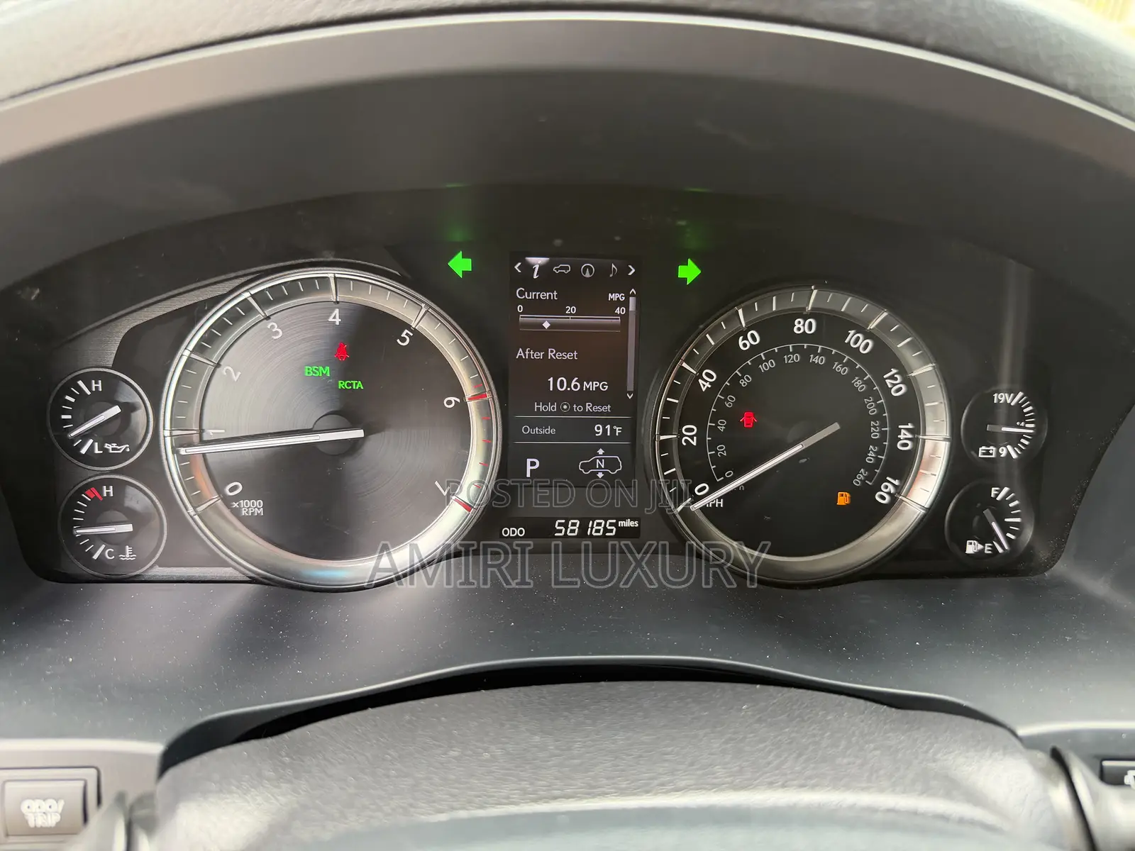 Lexus LX 570 AWD 2016 White