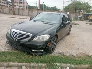 Mercedes-Benz S-Class 2010 Black