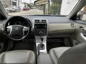 Toyota Corolla 2011 Blue