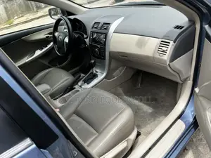 Toyota Corolla 2011 Blue