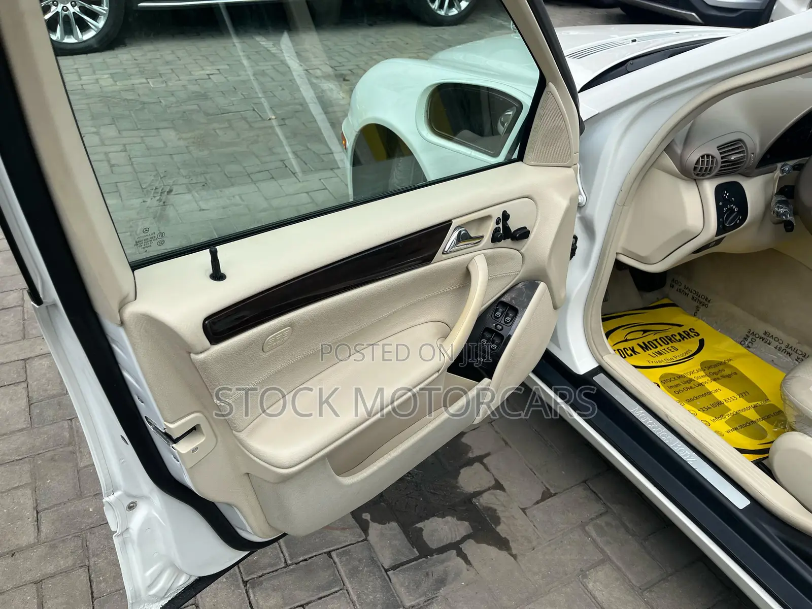 Mercedes-Benz C280 2007 White