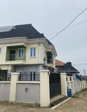 8bdrm Duplex in Akoto Estate, Akala Express for sale