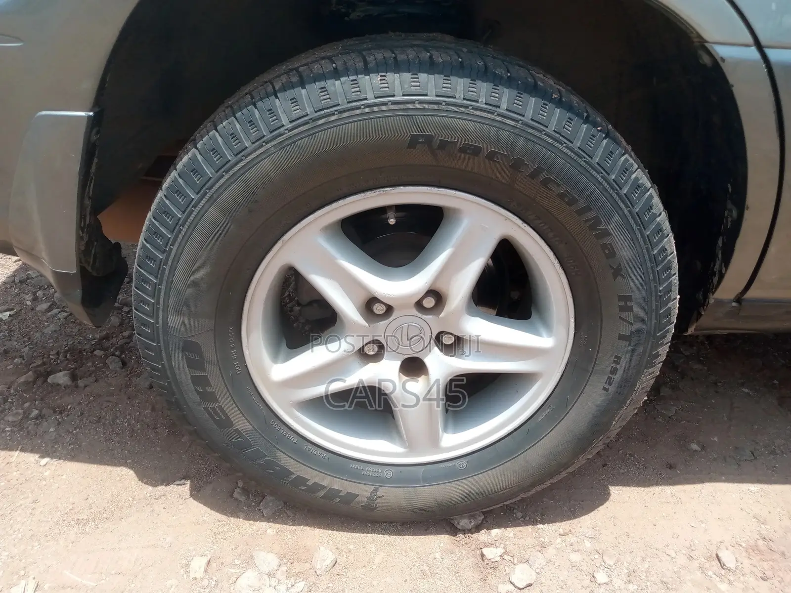 Lexus RX 2000 Green