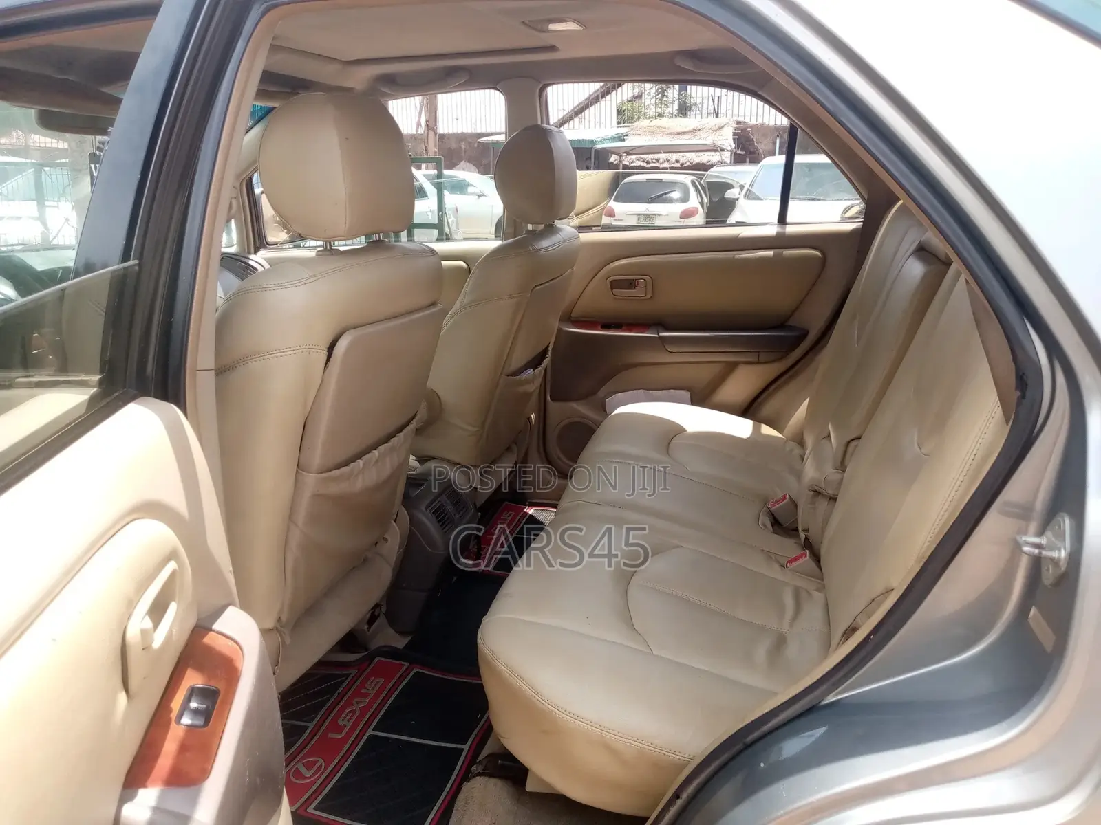 Lexus RX 2000 Green