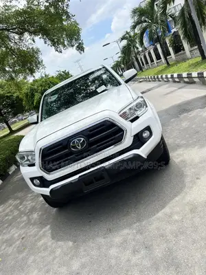 Toyota Tacoma TRD Sport 2019 White