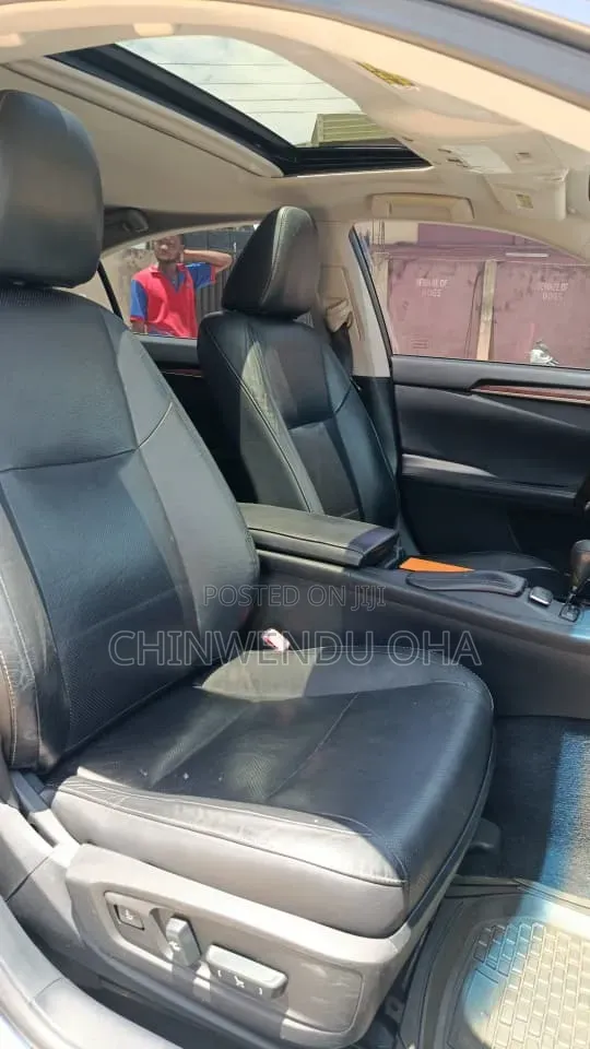 Lexus ES 2013 Gray