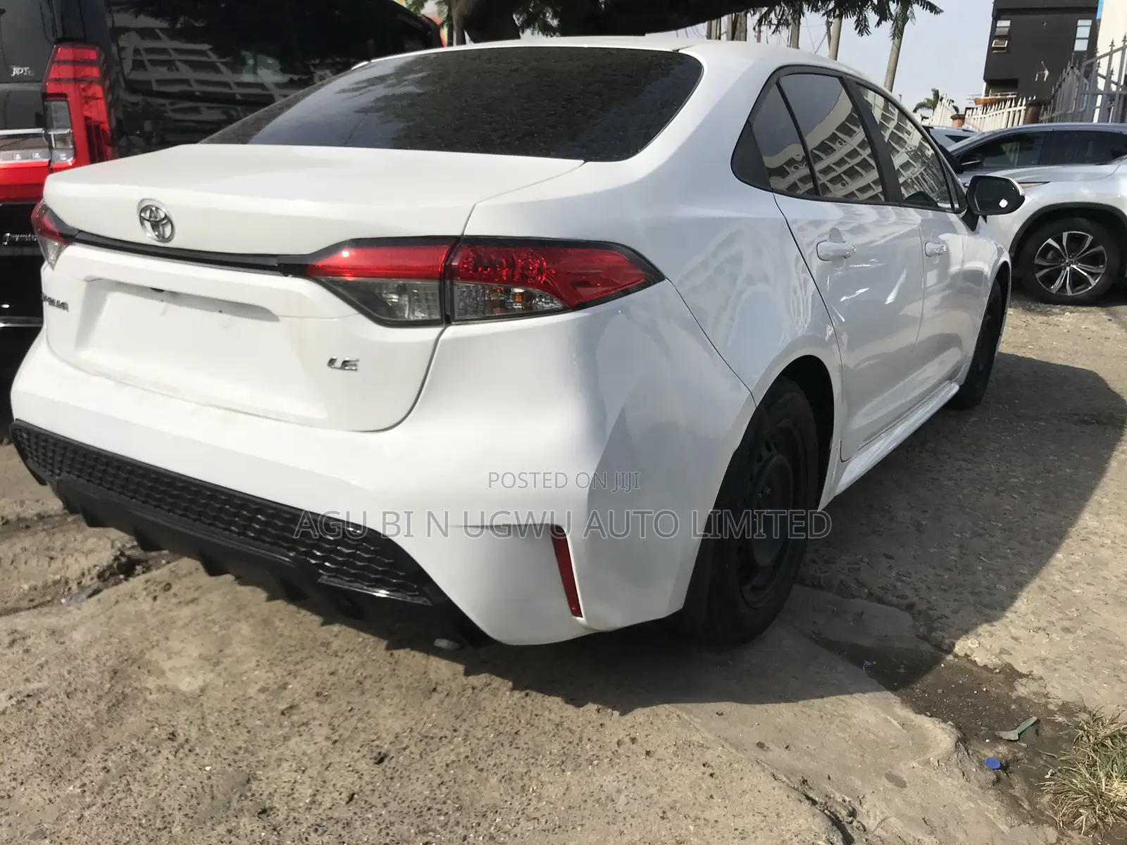 Toyota Corolla LE 2022 White