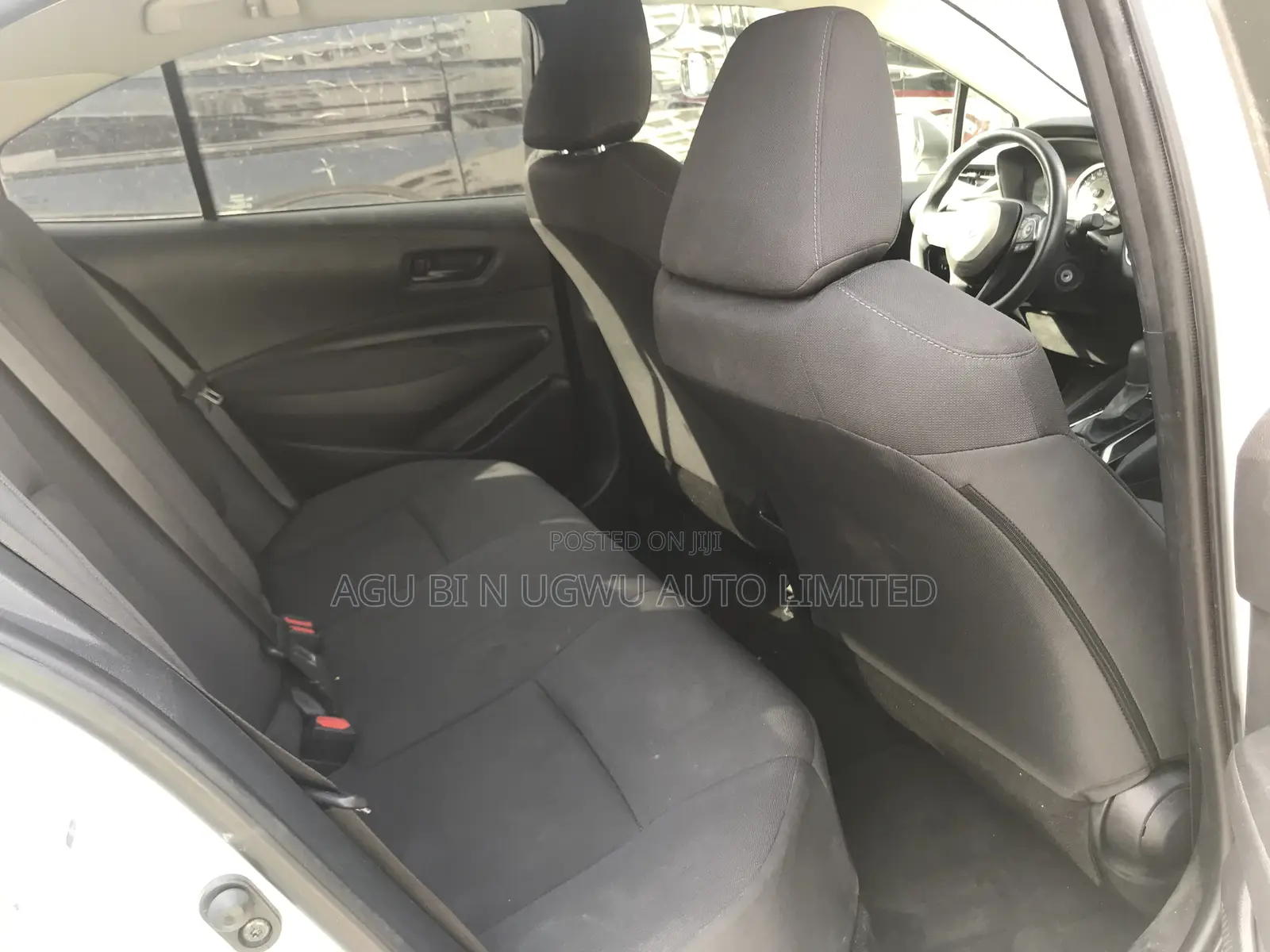Toyota Corolla LE 2022 White