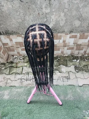 Knotless Box Braids