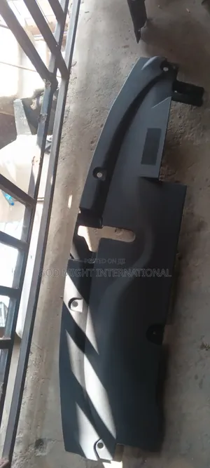 Radiator Plastic Corolla 2023