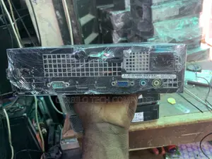 Desktop Computer Dell OptiPlex 7010 4GB Intel Core i5 HDD 250GB