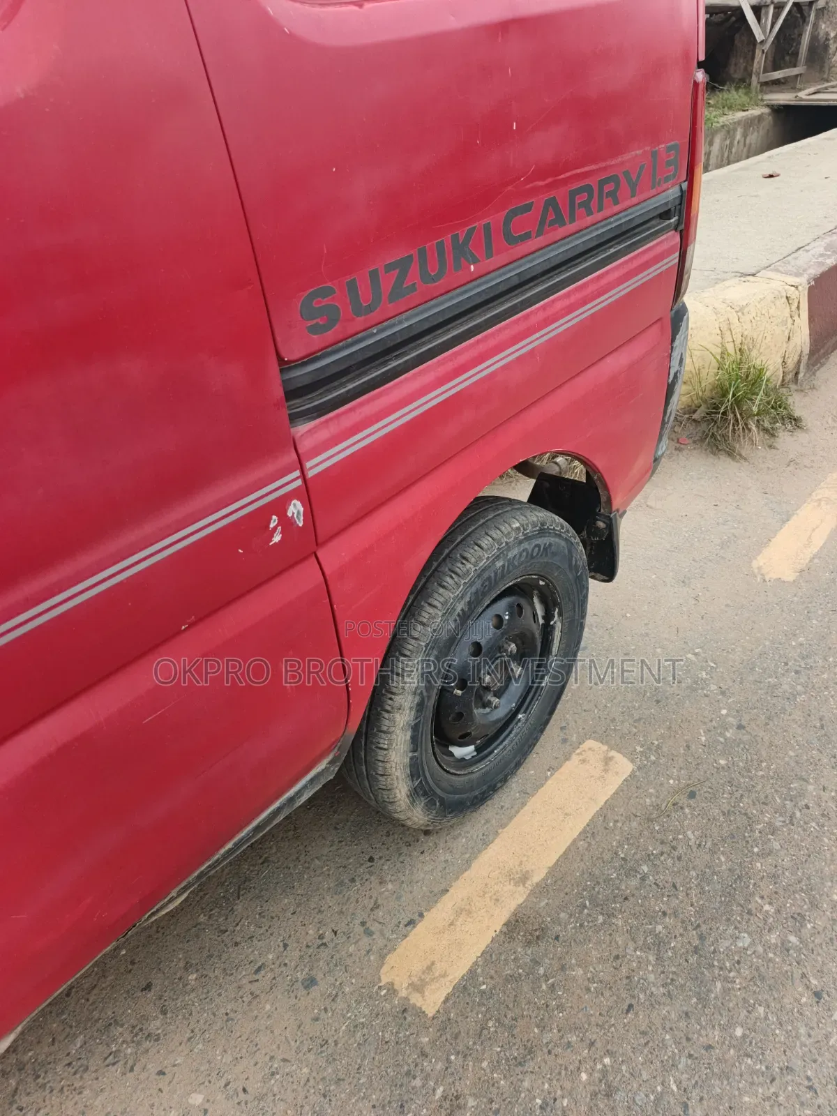 Suzuki APV Minibus 1993 Red