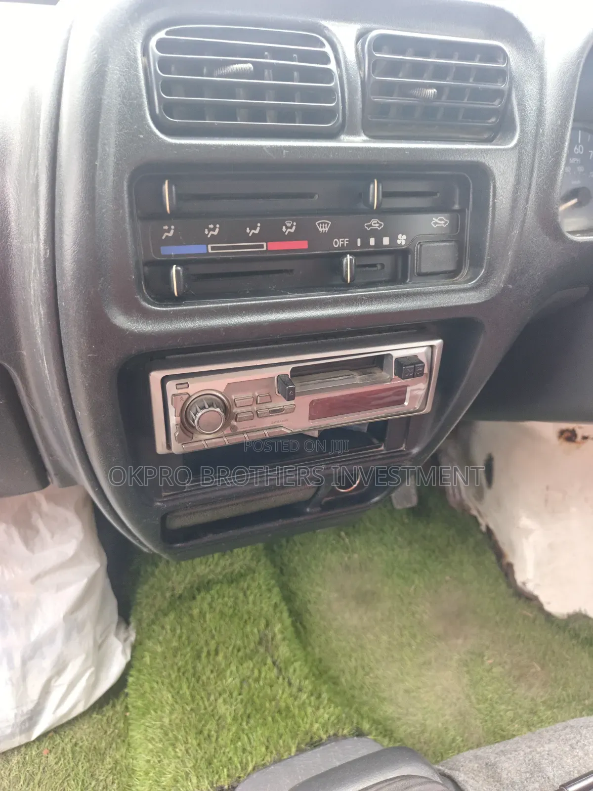 Suzuki APV Minibus 1993 Red