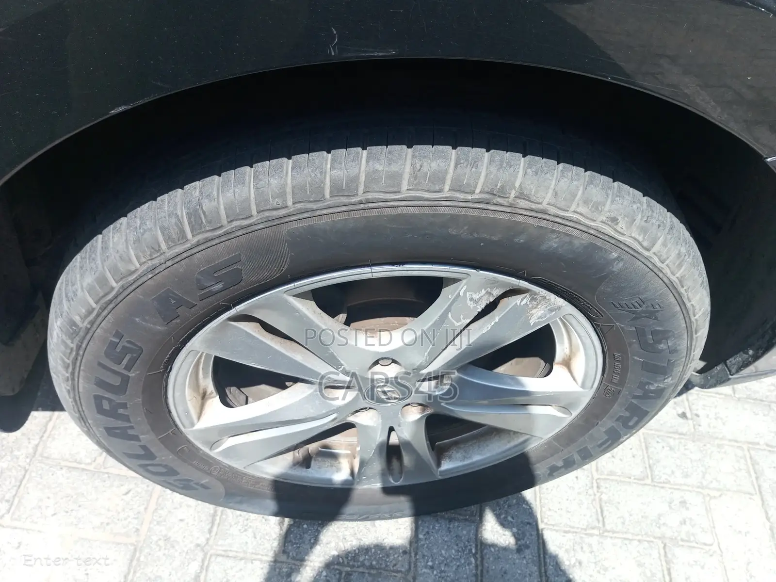 Hyundai Santa Fe 2012 Gray