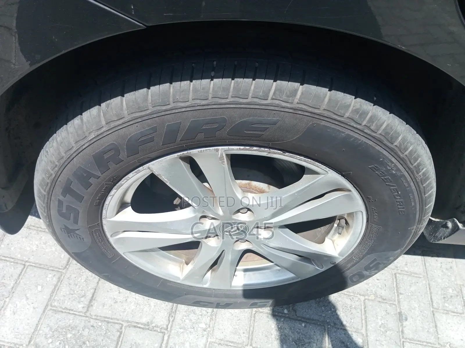 Hyundai Santa Fe 2012 Gray