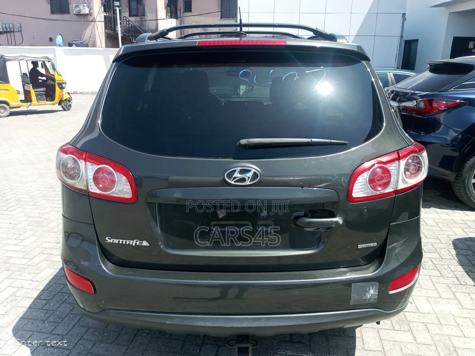 Hyundai Santa Fe 2012 Gray
