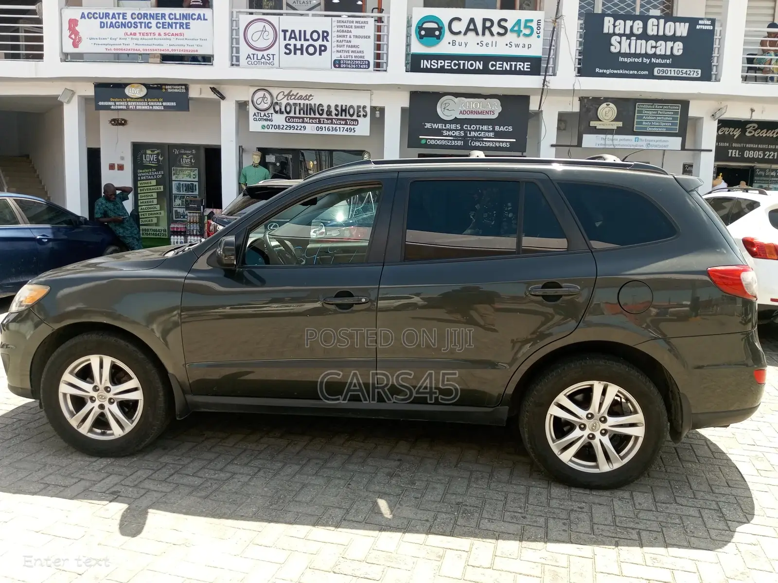 Hyundai Santa Fe 2012 Gray