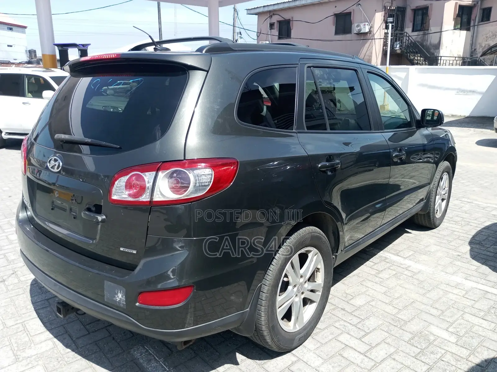 Hyundai Santa Fe 2012 Gray