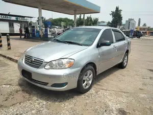 Toyota Corolla 2005 Silver