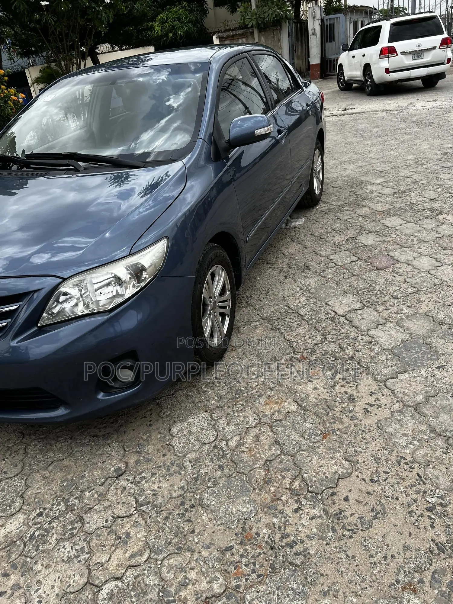Toyota Corolla 2011 Blue