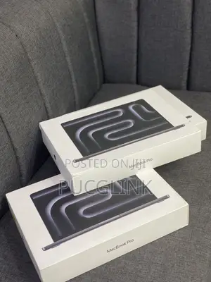 New Apple MacBook Pro 2025 M5 14-inch 24GB Apple M5 Pro HDD+SSD 1T