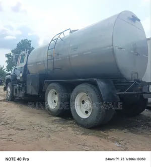 Heavy Duty 15000 Litres Stainless Water Tanker for Lease