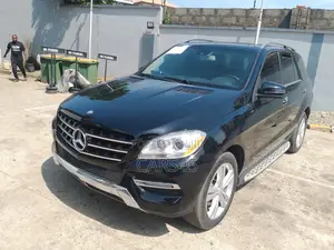 Mercedes-Benz M Class 2013 Black