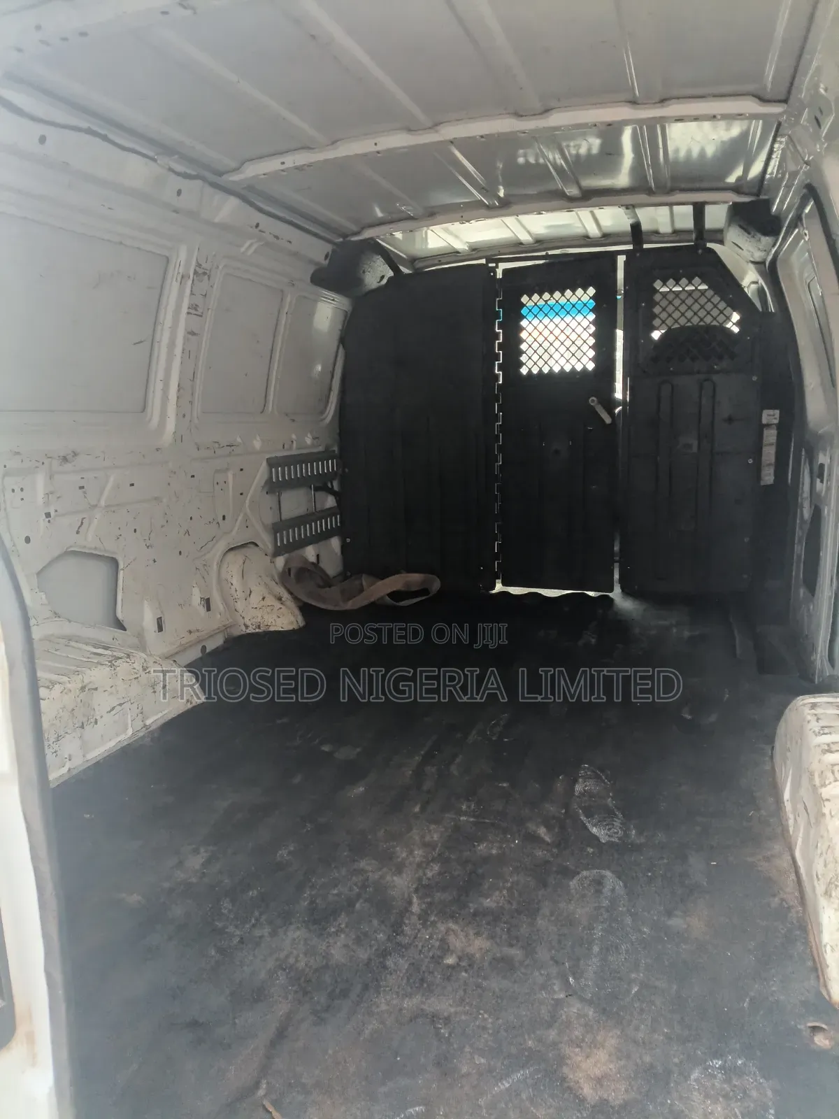 Ford E250 2007 White