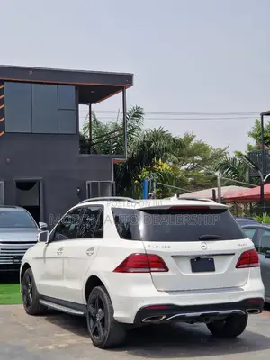 Mercedes-Benz GLE-Class 2016 White