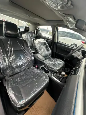 Toyota Corolla 2015 Green