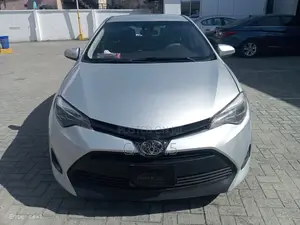 Toyota Corolla 2019 Silver