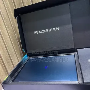 Laptop Alienware 16 Aurora 32GB Intel Core Ultra 9 SSD 1T