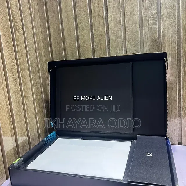 Laptop Alienware 16 Aurora 32GB Intel Core Ultra 9 SSD 1T