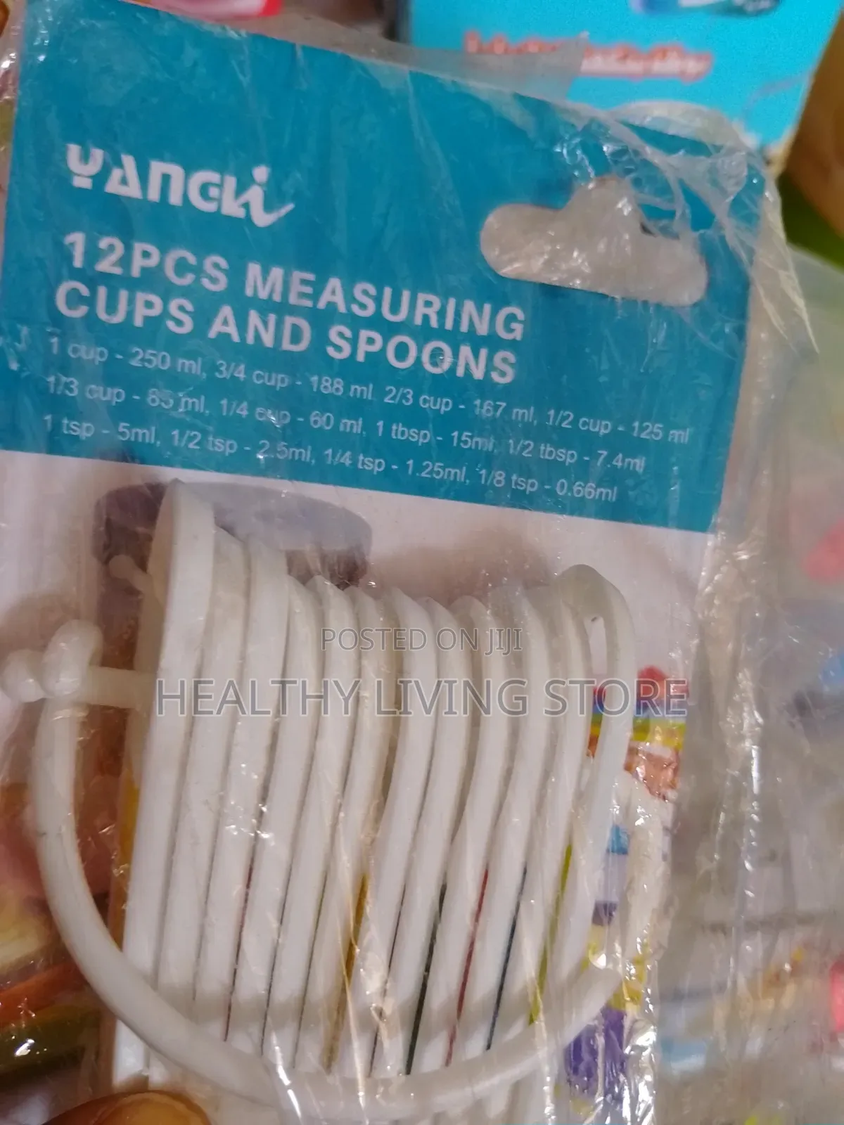 12 Pieces Measuring Cups and Spoons