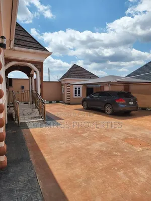 3bdrm Bungalow in Idi Ape, Akobo for sale