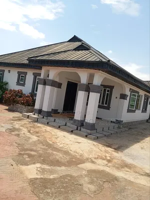 2bdrm Block of Flats in Bright Star Estate, Gberigbe for rent
