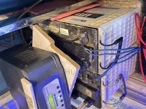 Distress Inverter With Two Battery