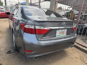 Lexus ES 2013 Gray