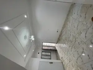 2bdrm Block of Flats in Trans Engineering, Dawaki for rent
