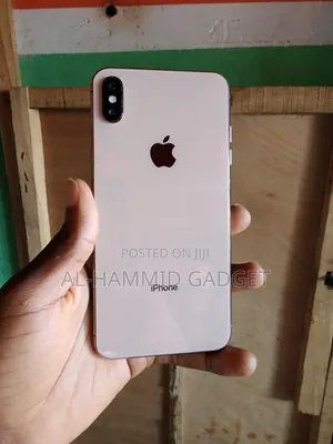 Apple iPhone XS Max 64 GB Gold