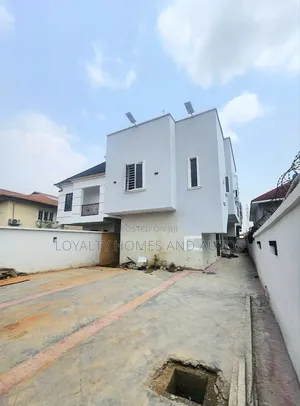 3bdrm Duplex in Phase 1 / Gbagada for sale