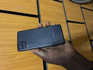 Samsung Galaxy A12 128 GB Black