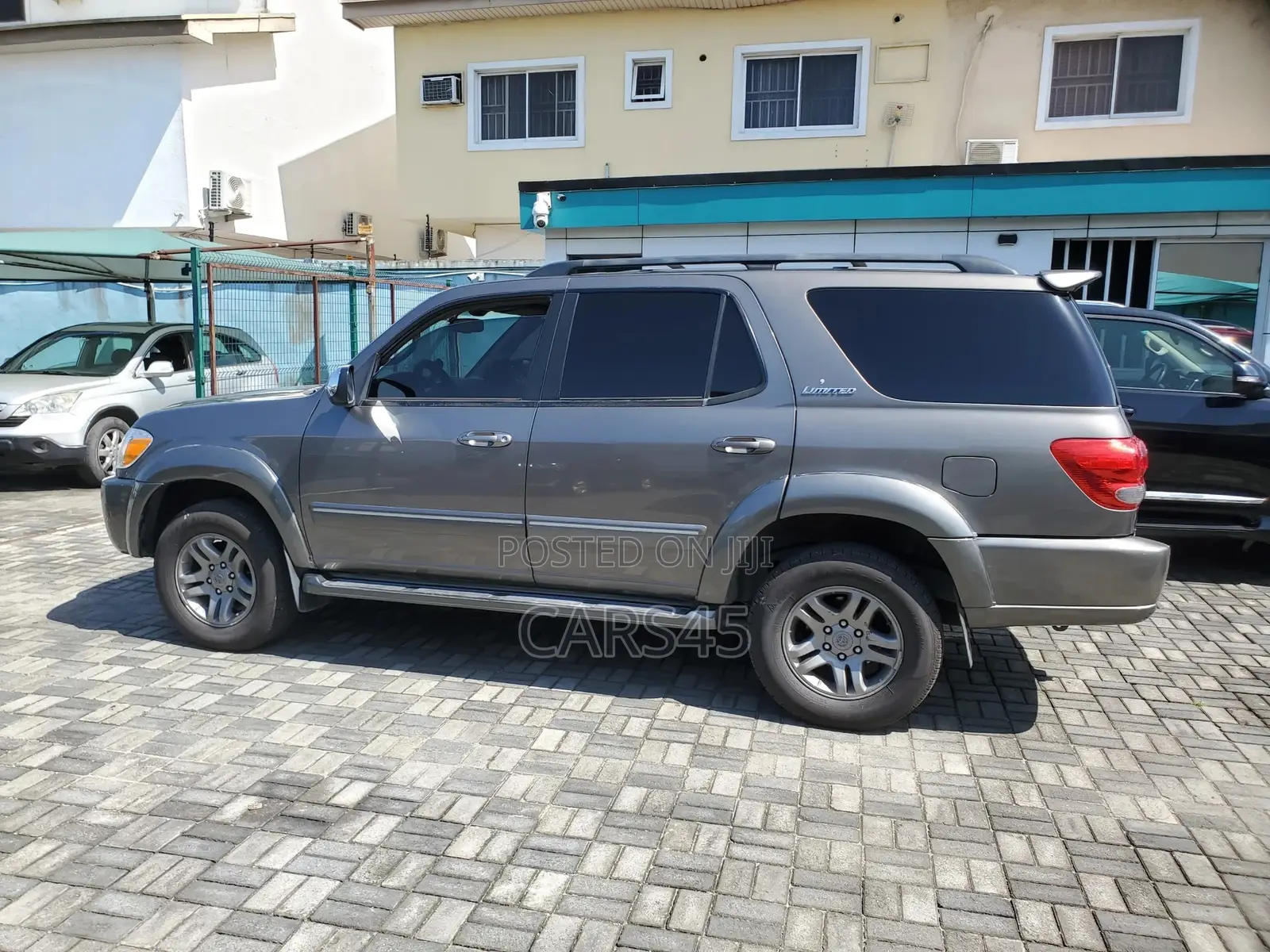 Toyota Sequoia 2007 Gray