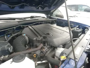 Toyota Tacoma TRD PRO V6 4dr Access Cab 4WD 6.1 ft. SB (4.0L 6cyl 6M)